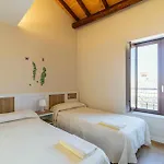 Mati's - San Torcuato 4 * ثامورا