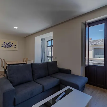 Apartamento Matis San Torcuato 4 *